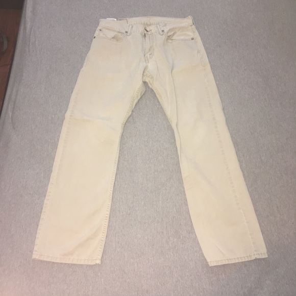 Levi’s 514 Kahki pants. 32/30. - Picture 1 of 4